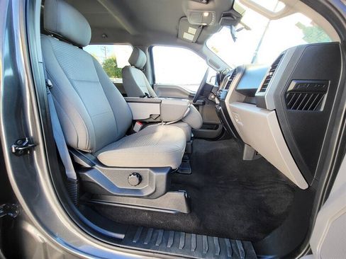 Used 2020 Ford F150 XLT image 14