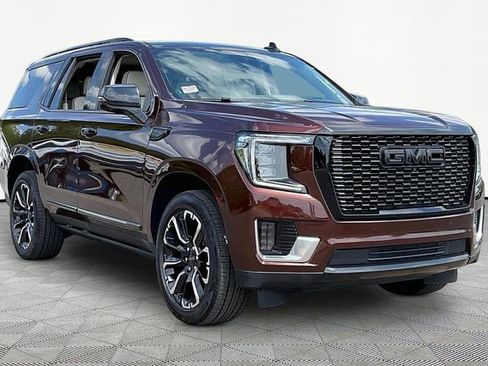 Used 2023 GMC Yukon Denali RWD image 1