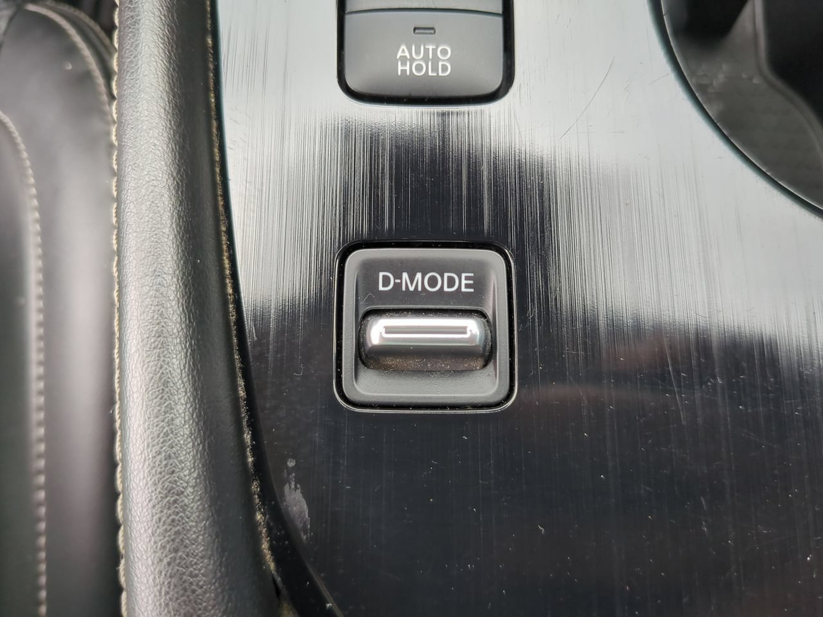 Used 2021 Nissan Rogue Platinum FWD image 27