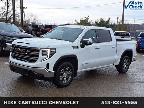 Used 2025 GMC Sierra 1500 SLT image 1