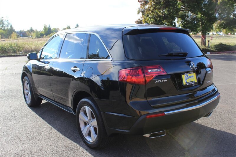 Used 2011 Acura MDX w/ Technology Package AWD/4WD image 3