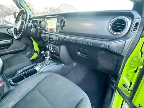 Used 2021 Jeep Wrangler Willys image 29