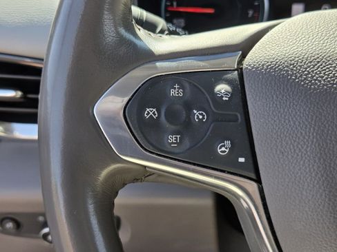 Used 2020 Chevrolet Traverse LT w/ LT Premium Package AWD/4WD image 27