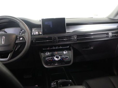 Used 2022 Lincoln Corsair AWD w/ Equipment Group 101A image 35
