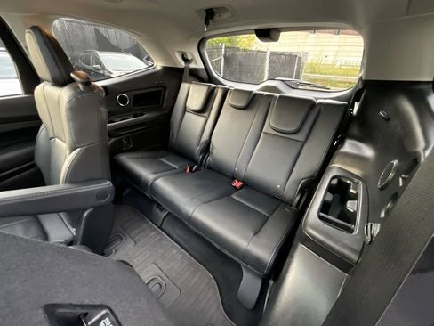 Certified 2023 Subaru Ascent Touring image 24