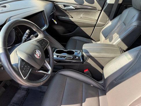 Used 2021 Buick Envision Essence w/ Sport Touring Package AWD/4WD image 9
