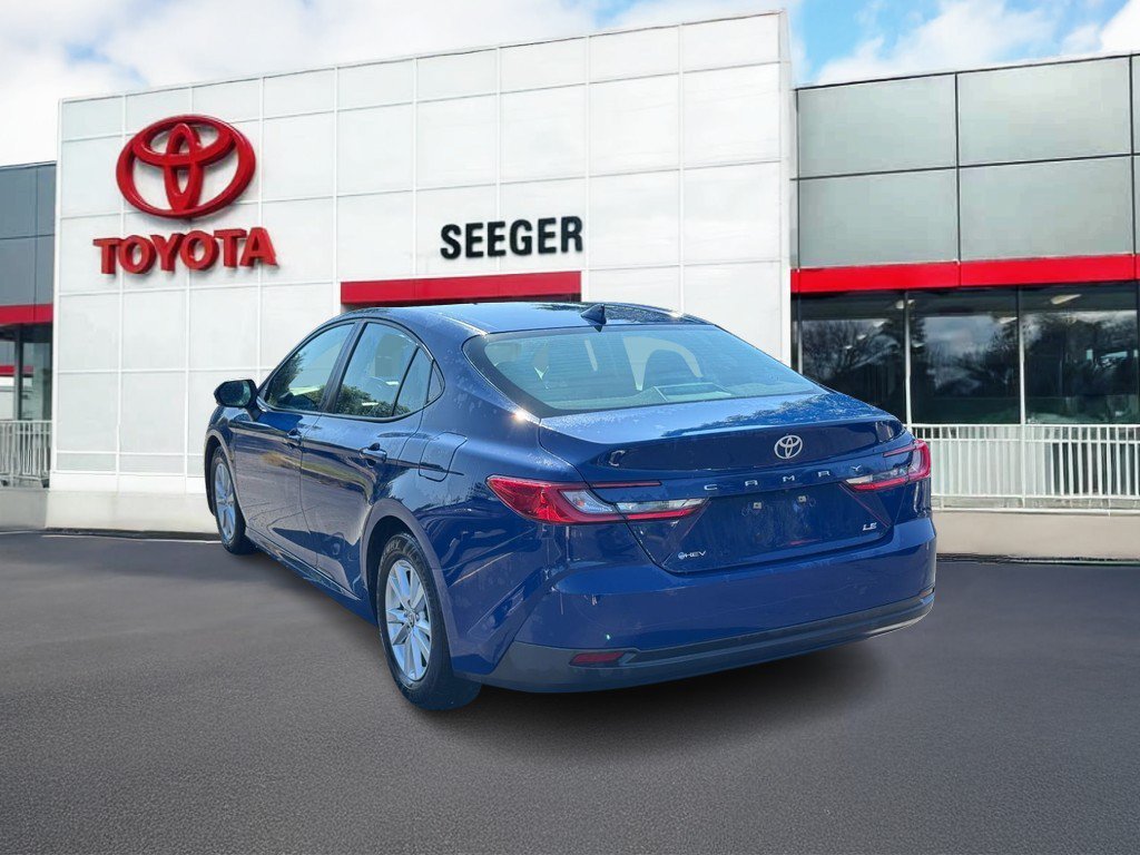Certified 2025 Toyota Camry LE FWD image 9