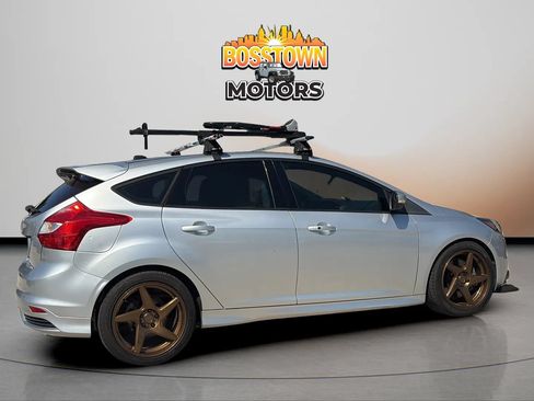 Used 2014 Ford Focus ST FWD image 9