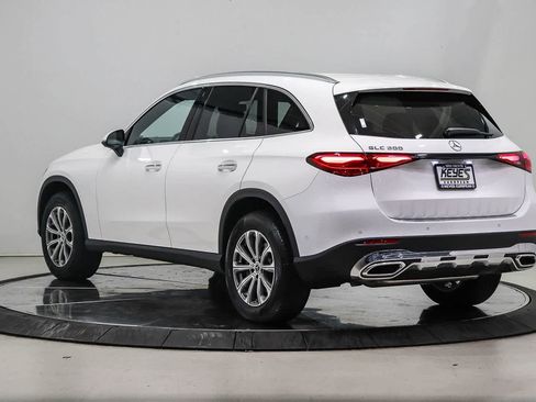 Certified 2026 Mercedes-Benz GLC 300 image 2