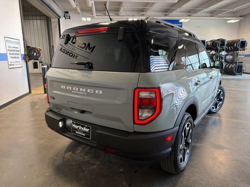 Used 2023 Ford Bronco Sport Outer Banks w/ Tech Package AWD/4WD image 5