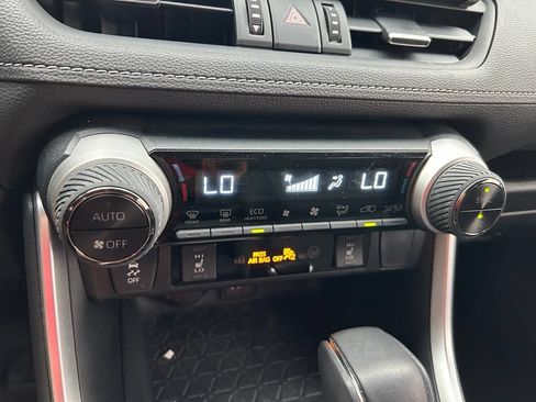Certified 2025 Toyota RAV4 XLE Premium w/ Weather Package AWD/4WD image 28