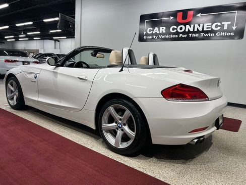 Used 2011 BMW Z4 sDrive30i image 26
