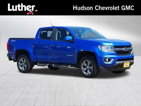 Used 2018 Chevrolet Colorado Z71 AWD/4WD image 1