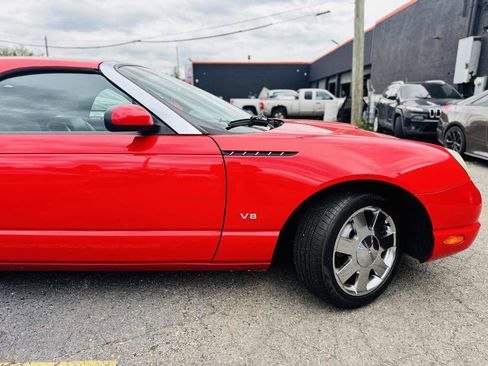 Used 2002 Ford Thunderbird RWD image 4