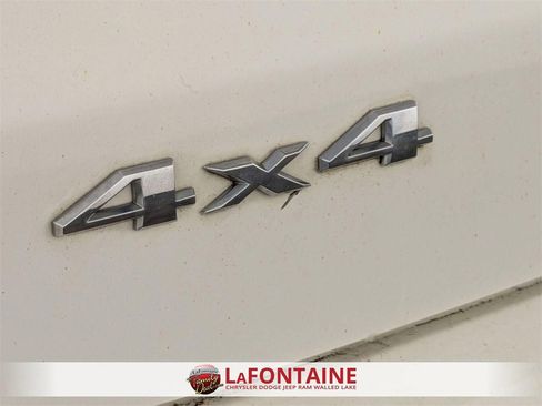 Used 2020 Jeep Compass Latitude w/ Cold Weather Group image 10