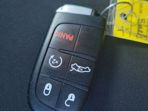 Used 2023 Dodge Charger SXT image 30