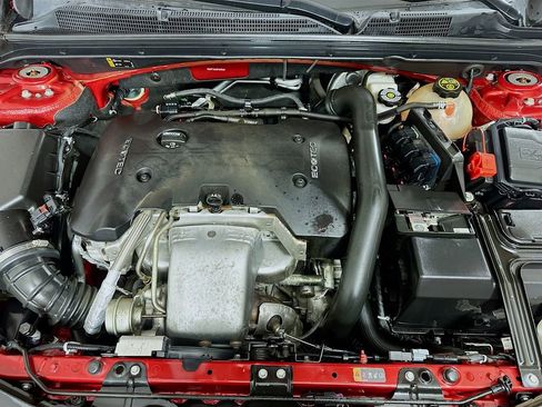 Used 2016 Chevrolet Malibu LT image 27