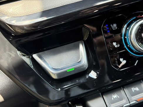 New 2026 GMC Sierra 1500 AT4 w/ AT4 Premium Package AWD/4WD image 28