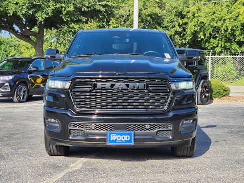 Used 2025 RAM 1500 Lone Star AWD/4WD image 2