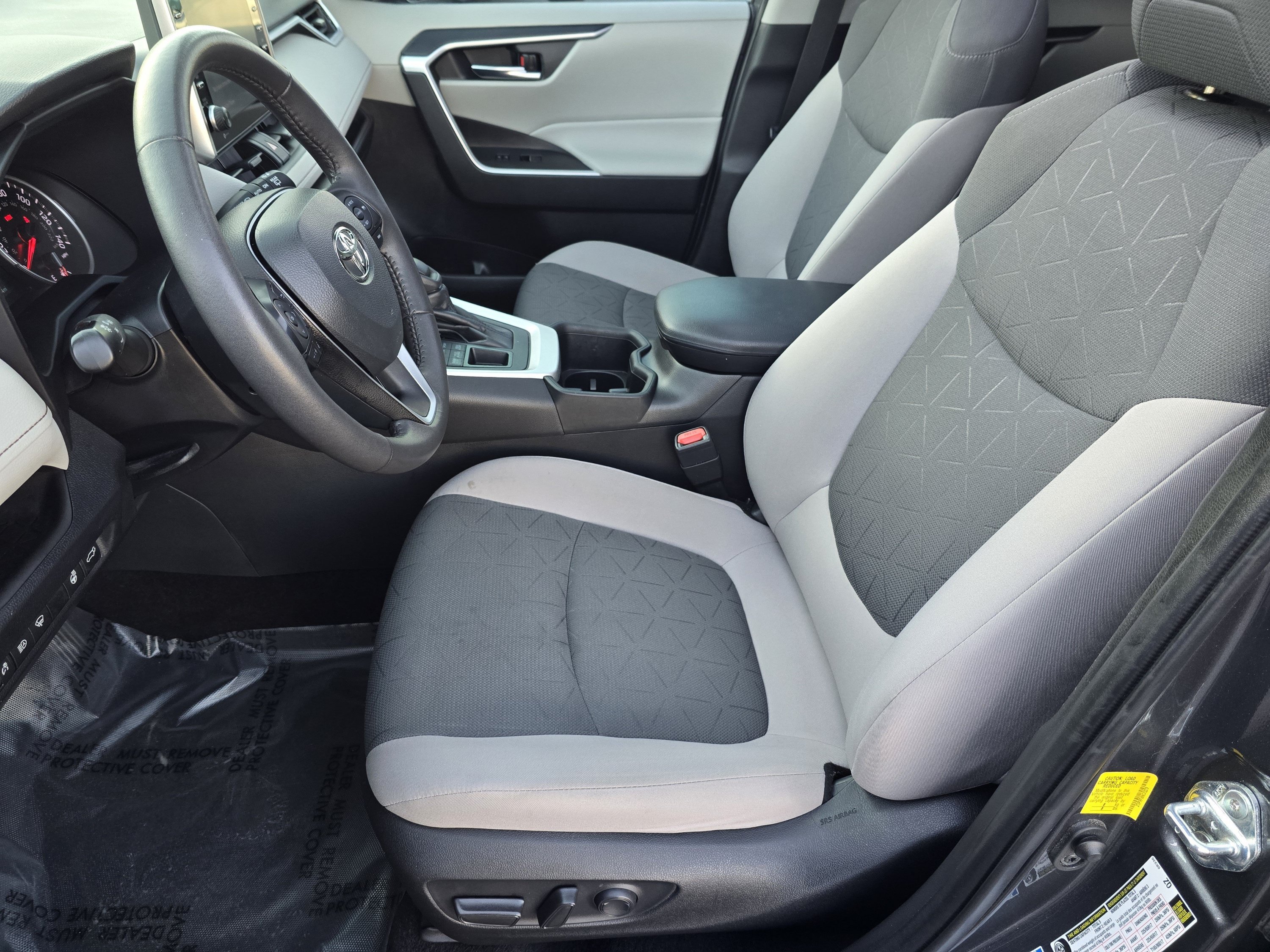 Used 2022 Toyota RAV4 XLE w/ Convenience Package AWD/4WD image 34