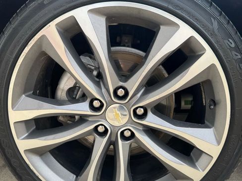 Used 2022 Chevrolet Malibu LT image 27