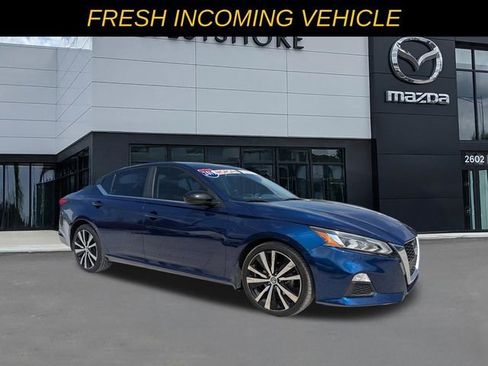 Used 2019 Nissan Altima 2.5 SR image 1