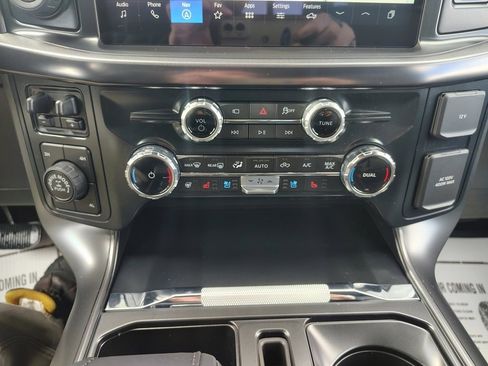 New 2026 Ford F150 Lariat w/ Equipment Group 501A Mid image 19