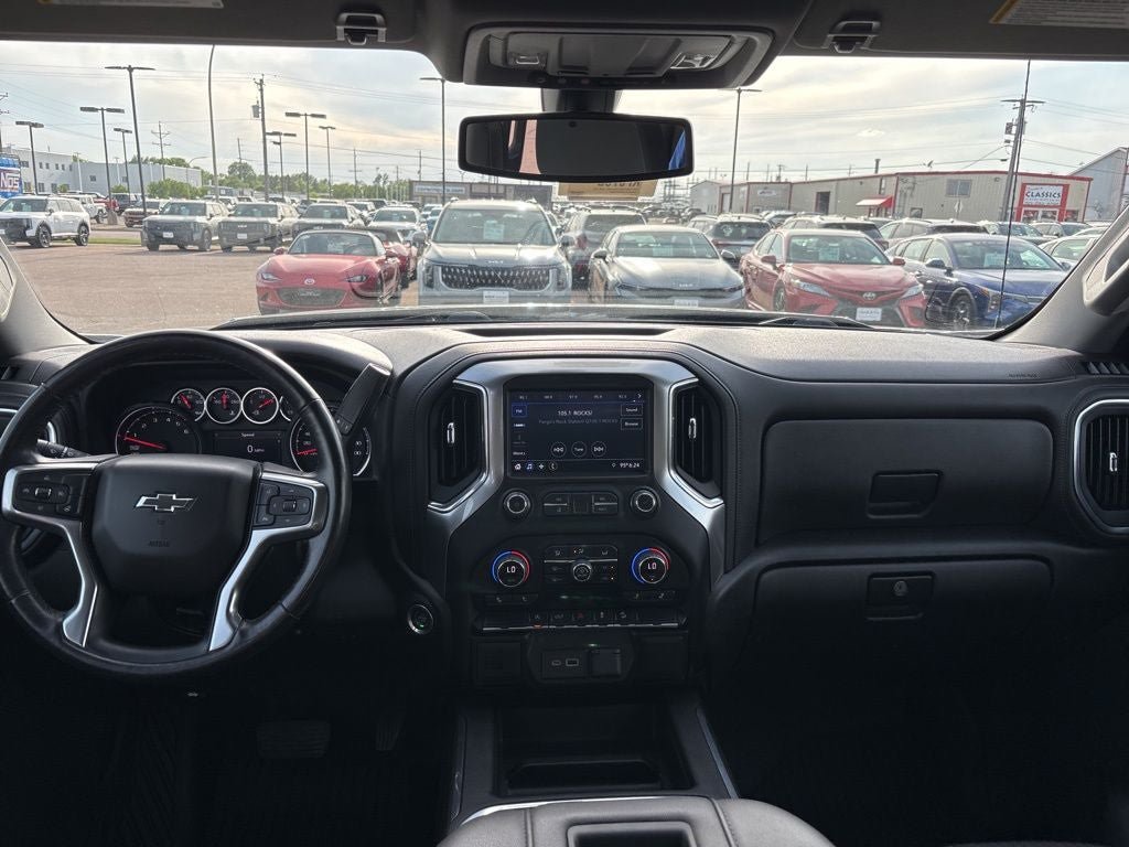 Used 2022 Chevrolet Silverado 1500 RST AWD/4WD image 11