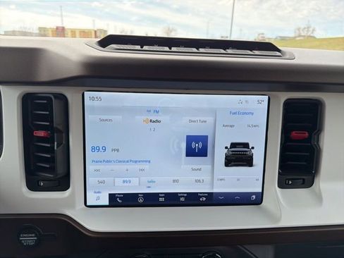 Used 2024 Ford Bronco Heritage Edition AWD/4WD image 15