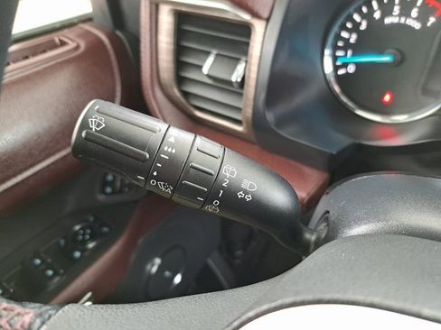 Used 2024 Ford Expedition Limited image 21