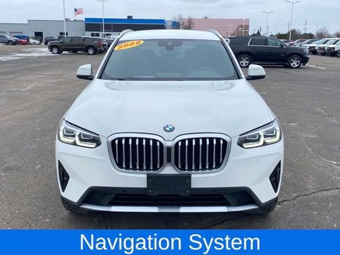 Used 2022 BMW X3 xDrive30i AWD/4WD image 2