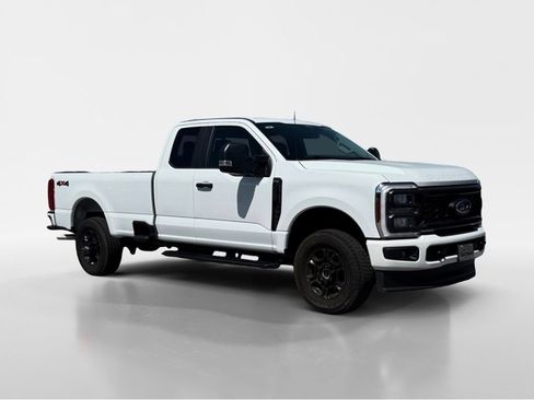 Used 2026 Ford F250 XL w/ STX Appearance Package AWD/4WD image 8