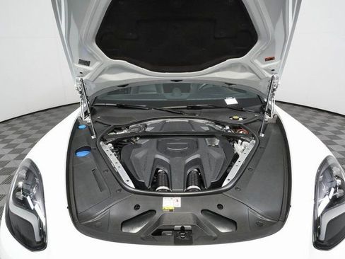 Used 2023 Porsche Panamera 4 w/ Premium Package AWD/4WD image 33