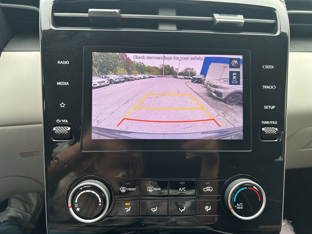 Used 2024 Hyundai Tucson SE FWD image 17