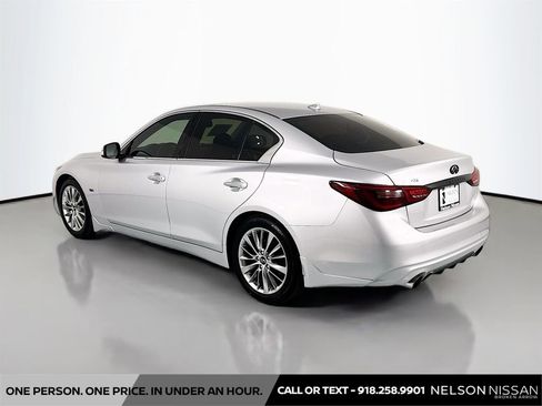 Used 2019 INFINITI Q50 Luxe w/ Cargo Package (L96) RWD image 7