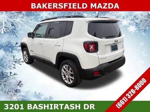 Used 2022 Jeep Renegade Latitude image 3