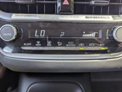 Used 2024 Toyota Corolla LE FWD image 34