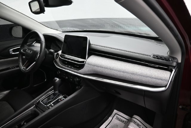 Used 2022 Jeep Compass Latitude AWD/4WD image 9