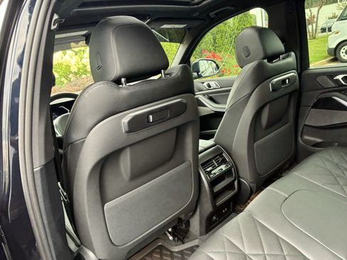 Used 2026 BMW X5 xDrive40i w/ M Sport Package AWD/4WD image 16