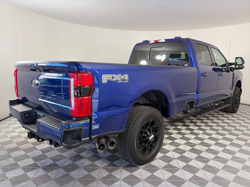 Used 2026 Ford F350 Lariat w/ Black Appearance Package AWD/4WD image 7