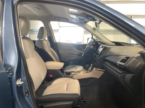 Used 2024 Subaru Forester AWD/4WD image 15