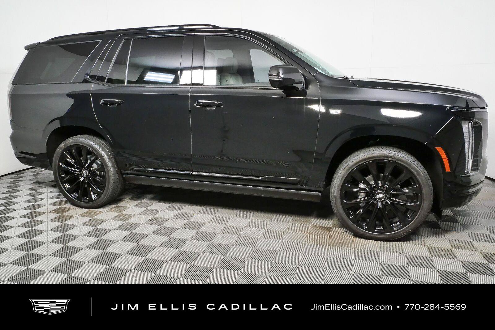 New 2026 Cadillac Escalade Platinum Sport w/ LPO, ONYX Package AWD/4WD image 2