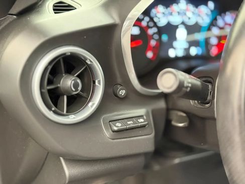 Used 2017 Chevrolet Camaro LT RWD image 12