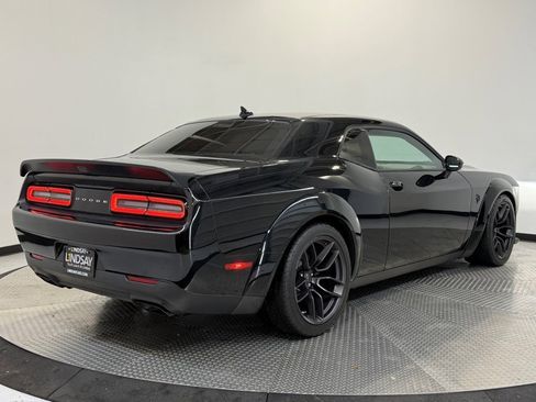 Used 2019 Dodge Challenger SRT Hellcat Redeye image 8