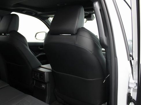 Used 2025 Toyota 4Runner TRD Off-Road Premium image 26