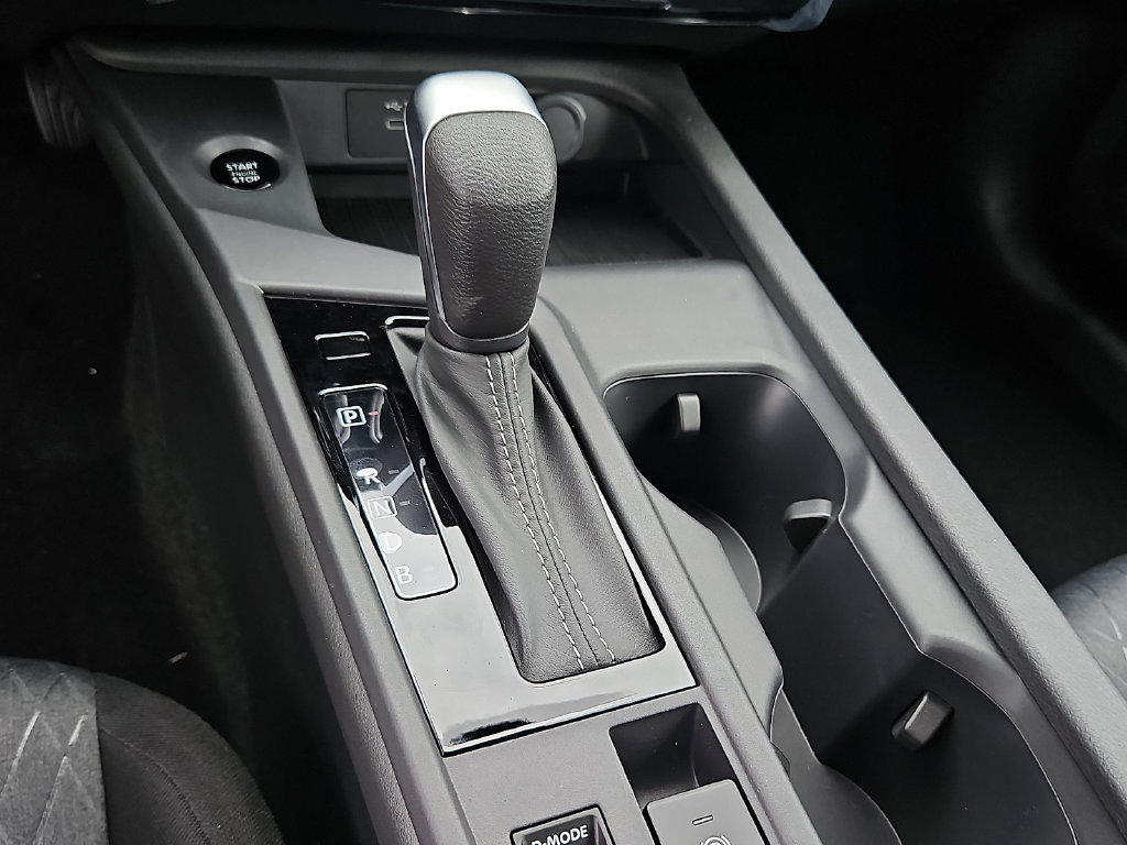 New 2027 Nissan Sentra SV w/ Floor Mat Package FWD image 14