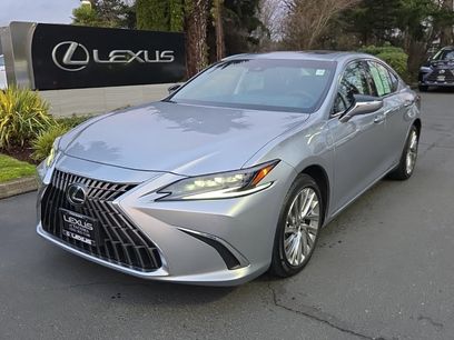 Certified 2023 Lexus ES 250 w/ Luxury Package
