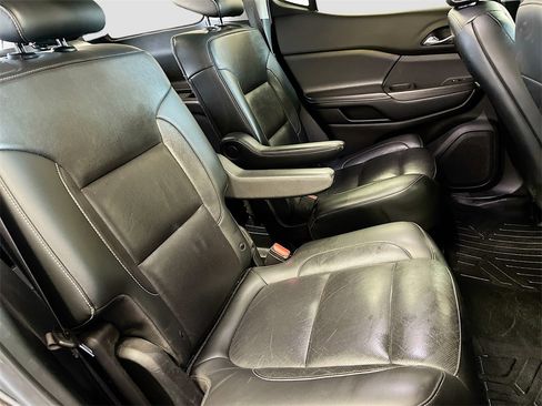 Used 2019 GMC Acadia SLT image 29