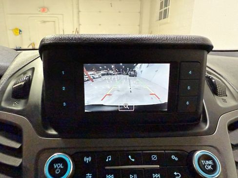 Used 2022 Ford Transit Connect XL image 18