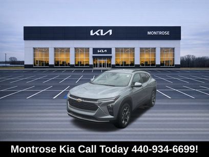 Used 2025 Chevrolet Trax LT w/ Driver Confidence Package